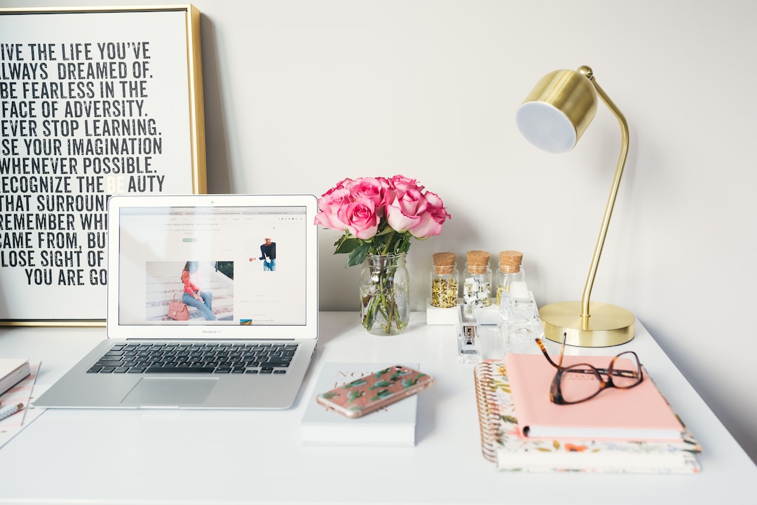 Convert Visitors into Patients: Crafting Irresistible Landing Pages
